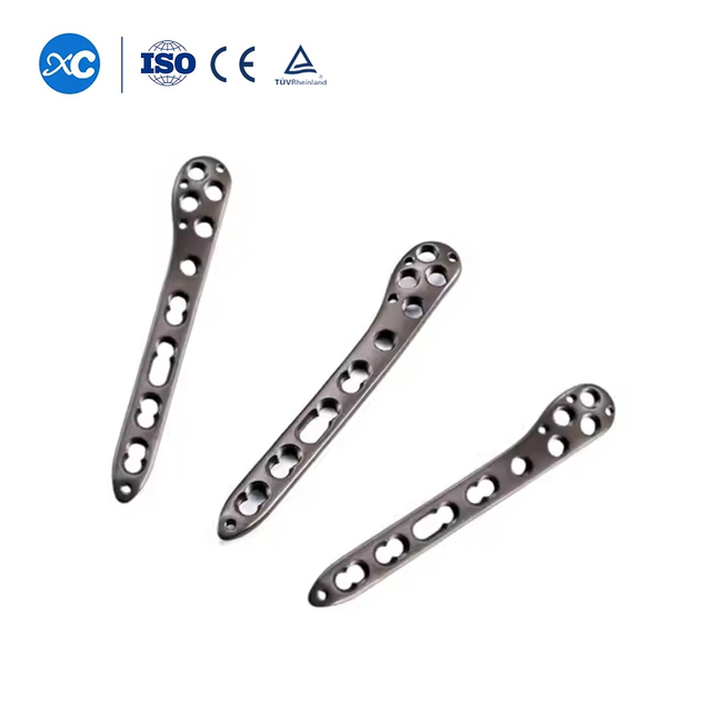 Placa de bloqueig del peron&eacute; distal