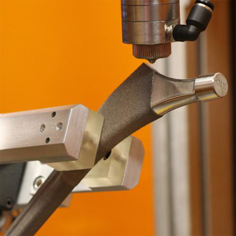 چاپلاش - & - ئالاھىدە داۋالاش